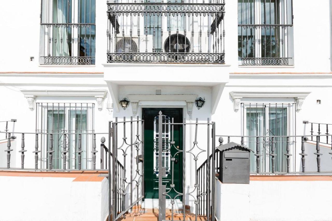 Loft en primera linea del paseo marítimo Málaga Exterior foto