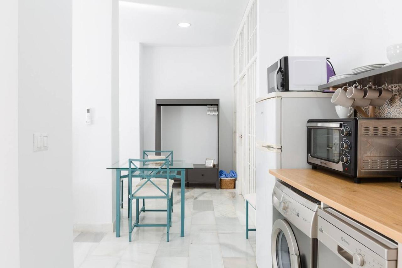 Loft en primera linea del paseo marítimo Málaga Exterior foto