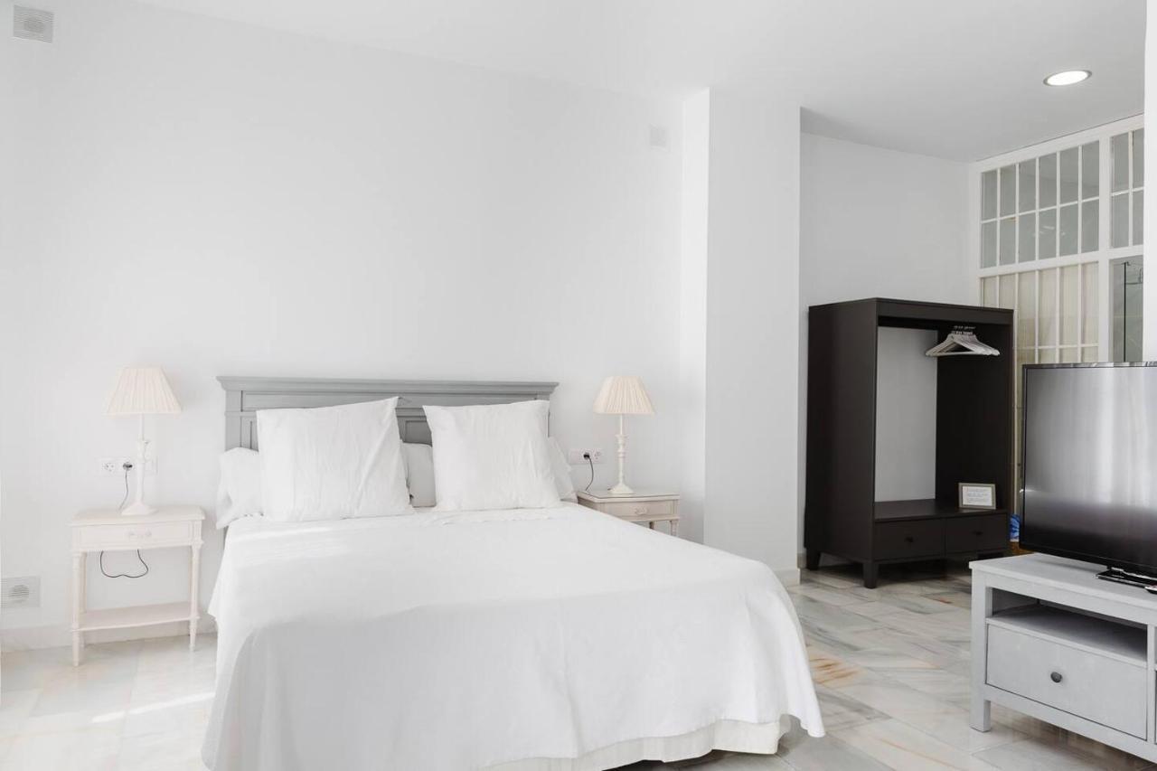 Loft en primera linea del paseo marítimo Málaga Exterior foto